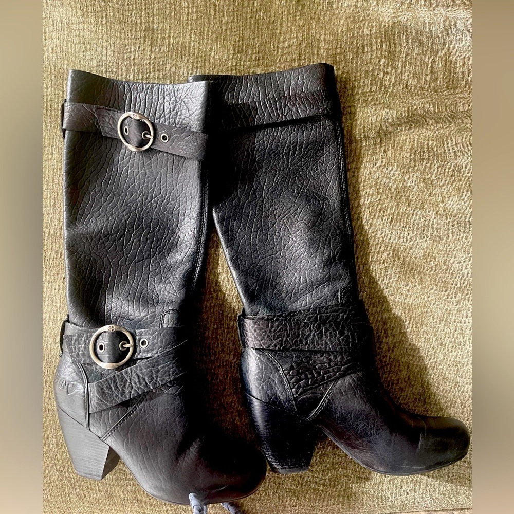 Lucky brand black leather boots 7.5